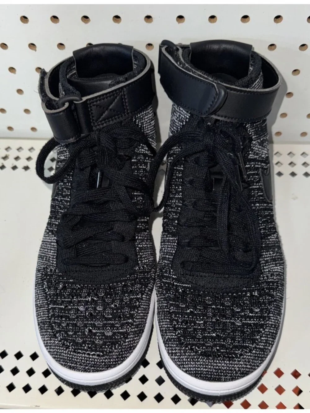 Nike Air Force 1 Ultra Flyknit Mid Oreo Mens Athletic Shoes Sneakers Size 7